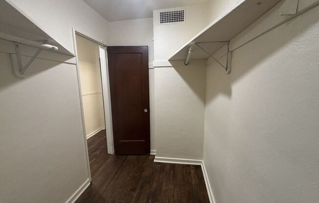 1 bed, 1 bath, 749 sqft, $1,695, Unit 0305