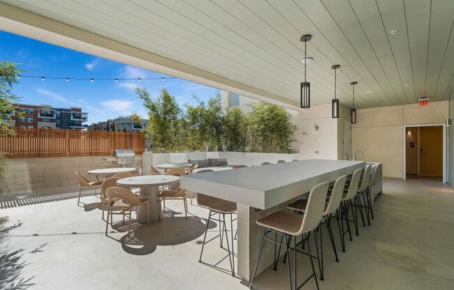 2 beds, 1 bath, 987 sqft, $3,600, Unit 401