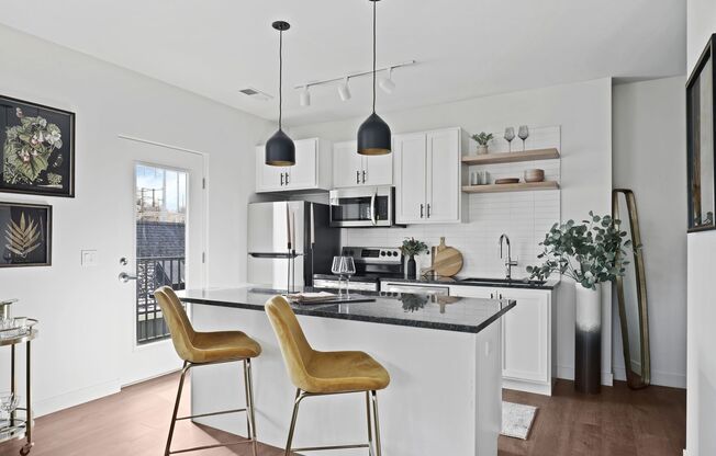 1 bed, 1 bath, 747 sqft, $1,420, Unit 210