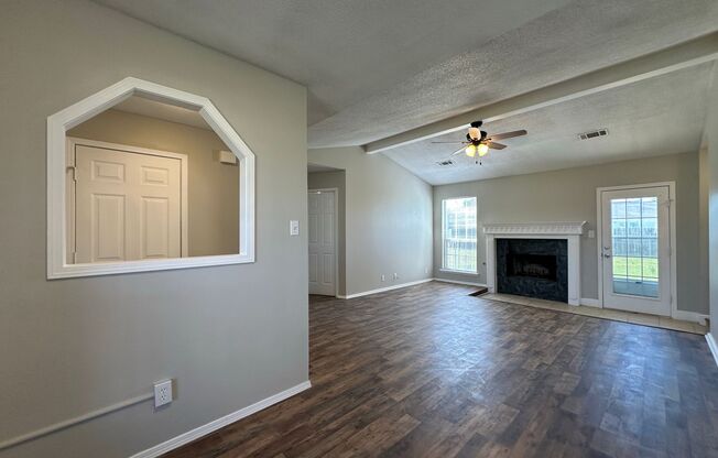 **MOVE IN SPECIAL** Beautifully Remodeled 3 Bed/2 Bath/2-Car Garage in Greenwood