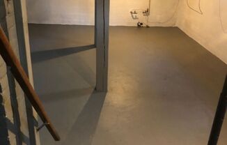 2 bed Home for Rent with bonus room ....drive by and take a look