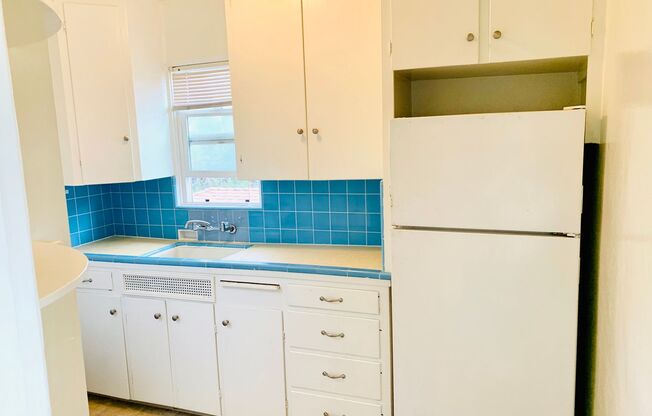 Studio, 1 bath, $1,995, Unit 807 Jamaica Court