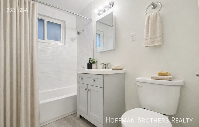 1445 S Sherbourne Dr