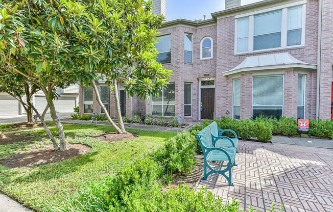 Offered by Precision Realty & Management, LLC!!