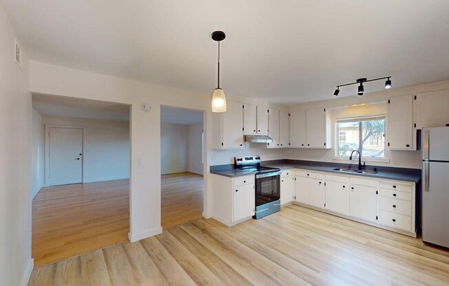 1529 SAINT CHARLES ST