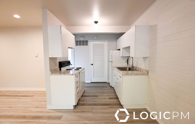 1 bed, 1 bath, 700 sqft, $1,150