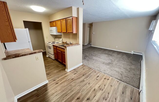 2 beds, 1 bath, 900 sqft, $940, Unit 58