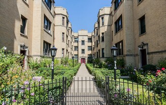 516 West Diversey
