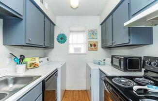 The Berkshire - Apartment Living in Houston, TX