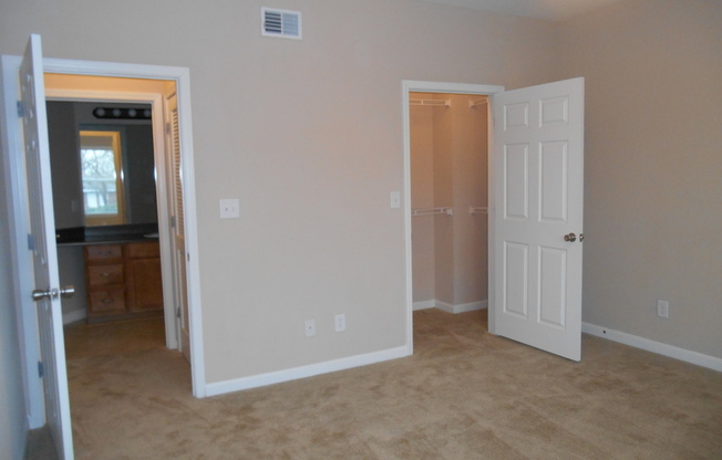 1 bed, 1 bath, 987 sqft, $1,134, Unit 1213