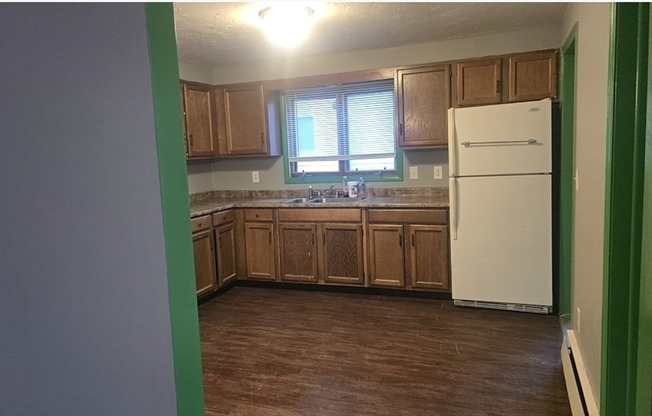 2 beds, 1 bath, 1,089 sqft, $1,900, Unit 28