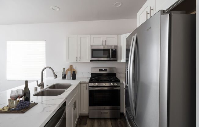 5290 Manhasset Drive