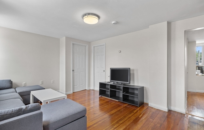 528 MEDFORD