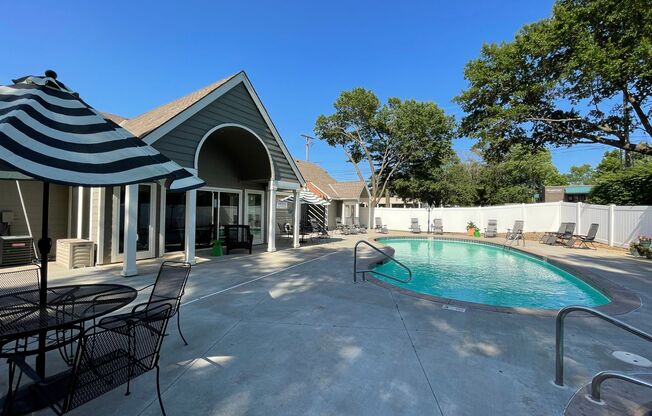 1 bed, 1 bath, 652 sqft, $1,325, Unit #707