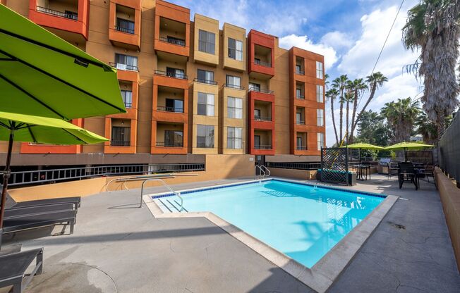 Diplomat Apartments