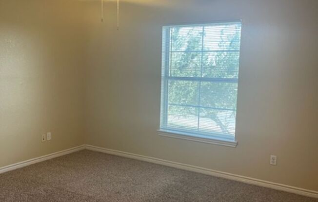 2 beds, 2 baths, 936 sqft, $1,019