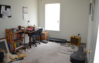 Charming 2-Bedroom Duplex in Prime Harrisonburg Location!