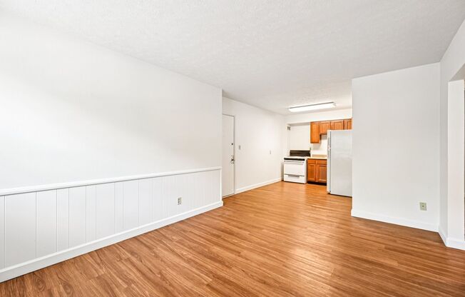 2 beds, 1 bath, 665 sqft, $950, Unit 1732P