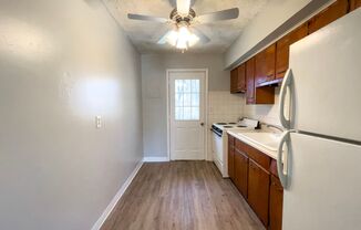 2 beds, 1 bath, 728 sqft, $825, Unit 7101