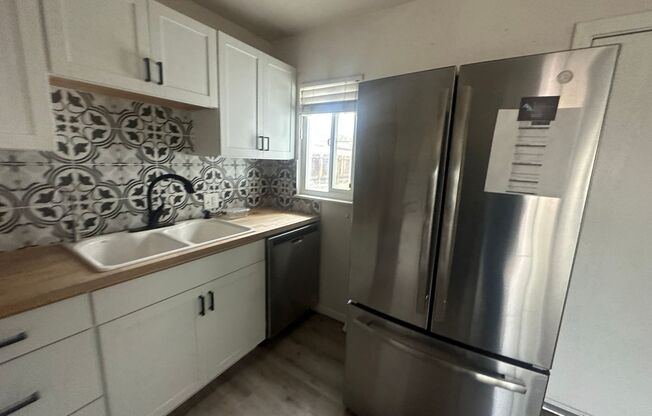 2 beds, 1 bath, $1,675