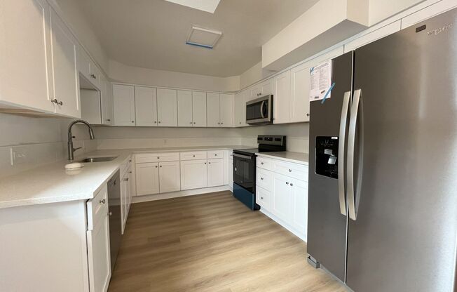 Renovated 3-Bedroom Home with Modern Kitchen & Expansive Primary Suite
