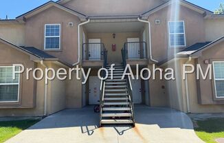 1033 W PINE AVE