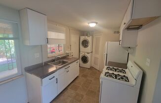 1 bed, 1 bath, $1,450, Unit 2107