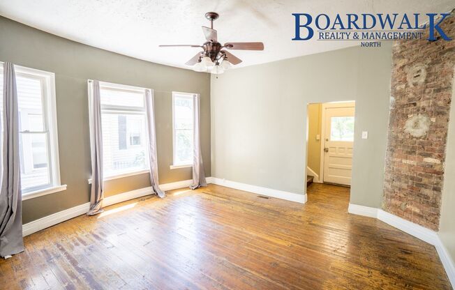 4 Bedroom Victorian Single Family Home