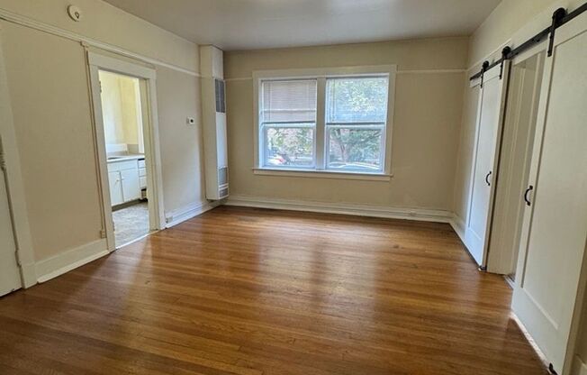 1 bed, 1 bath, 583 sqft, $1,545, Unit 102