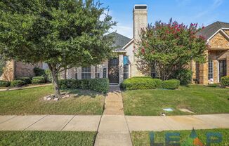 Beautiful 3 bedroom, 2 bath house in Irving!