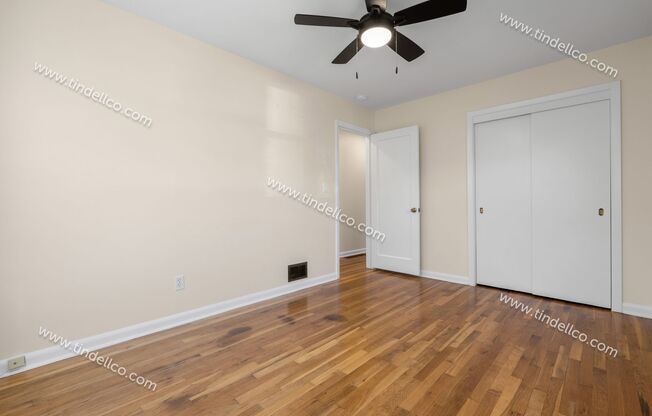 3 beds, 1 bath, $2,695