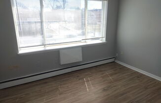 2 beds, 1 bath, 750 sqft, $1,770, Unit C11