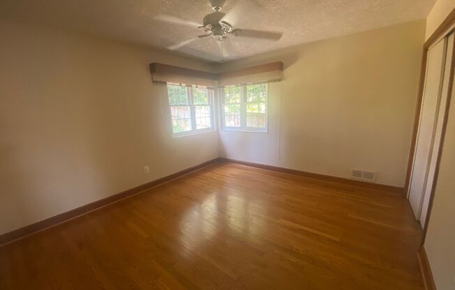 3 beds, 2 baths, $3,850