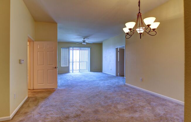 FANTASTIC GUARD GATED COMMUNITY IN PARK AVENUE.