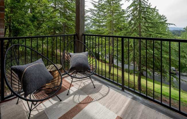 Welcome to Arbor Heights Apartments in Tigard, OR