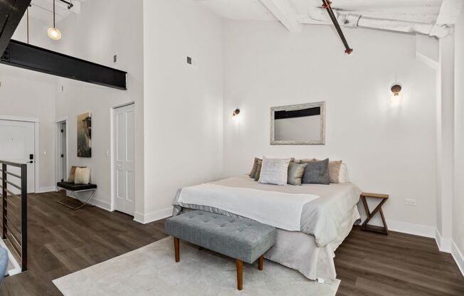 1 bed, 1.5 baths, 689 sqft, $3,395, Unit 206