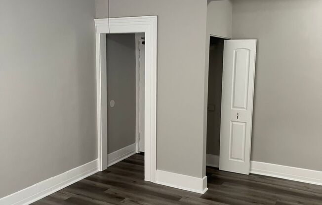 Studio, 1 bath, 380 sqft, $1,225, Unit 307