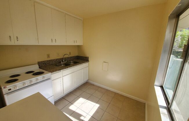 Studio, 1 bath, $1,495, Unit 2