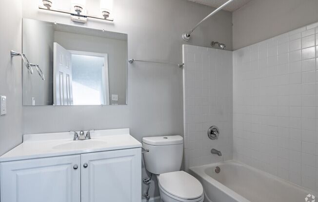 1 bed, 1 bath, 750 sqft, $899