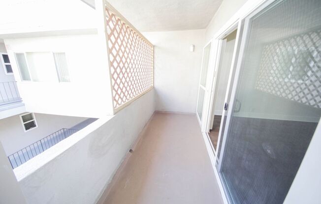 1 bed, 1 bath, $2,395, Unit 24