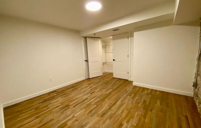 2 beds, 2 baths, 1,005 sqft, $2,567, Unit 013