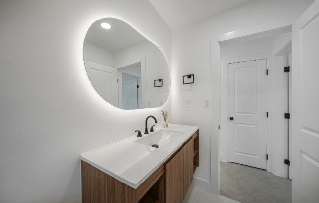 27385 VOYAGEUR DR