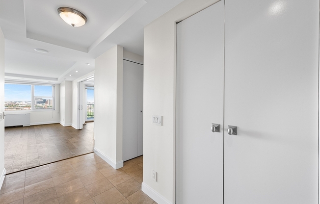2 beds, 2 baths, 1,120 sqft, $6,000, Unit 16P