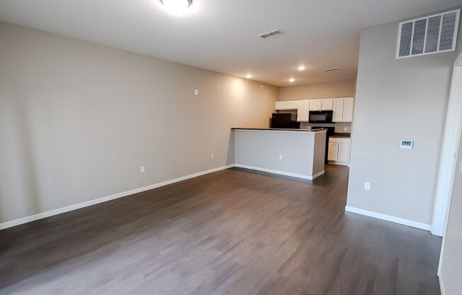 1 bed, 1 bath, 745 sqft, $1,050, Unit 3500-101