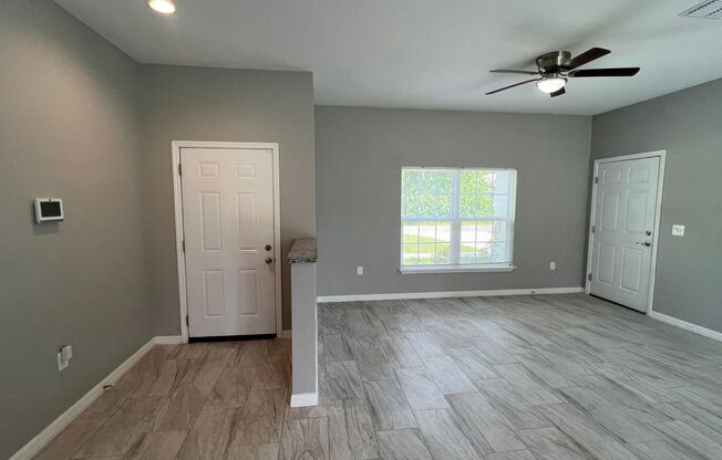 3 beds, 2 baths, $1,814