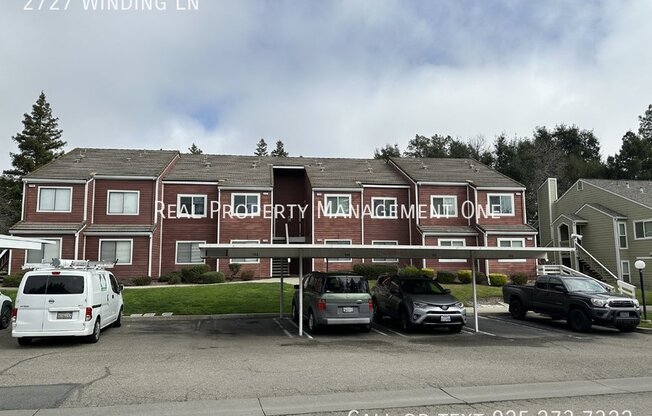 2727 WINDING LN