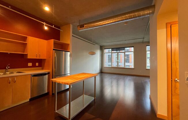 Studio, 1 bath, $1,949, Unit # 417