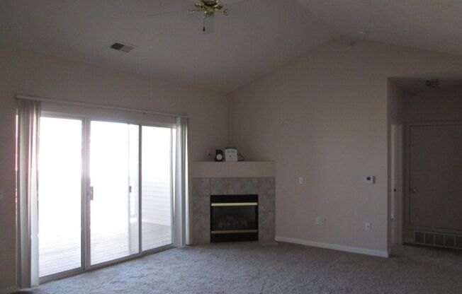 1 bed, 1 bath, 981 sqft, $1,132, Unit 07-304