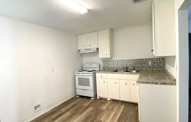 RECENTLY REMODELED 3 BEDROOM HOME IN HOUSTON