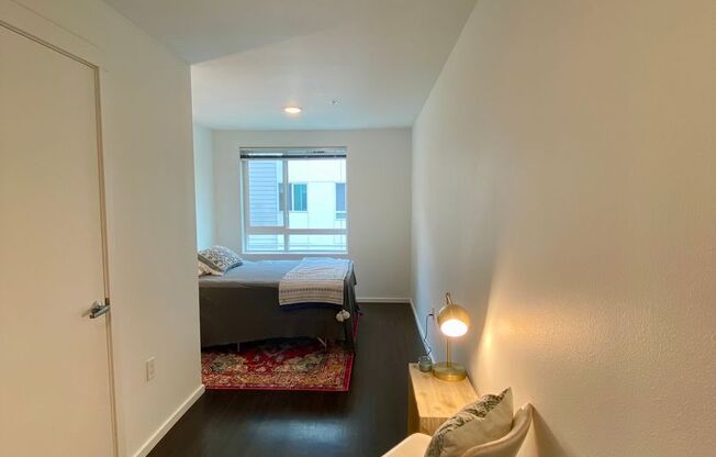Studio, 1 bath, 175 sqft, $1,450, Unit 1301